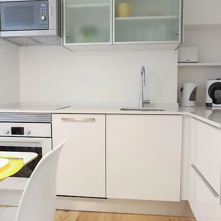Exquisit 2 Bedroom Apartment In Lisbon Apartmán