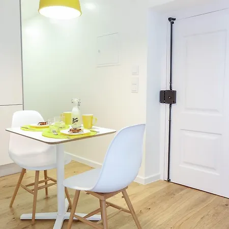 Exquisit 2 Bedroom Apartment In Lisbon דירה